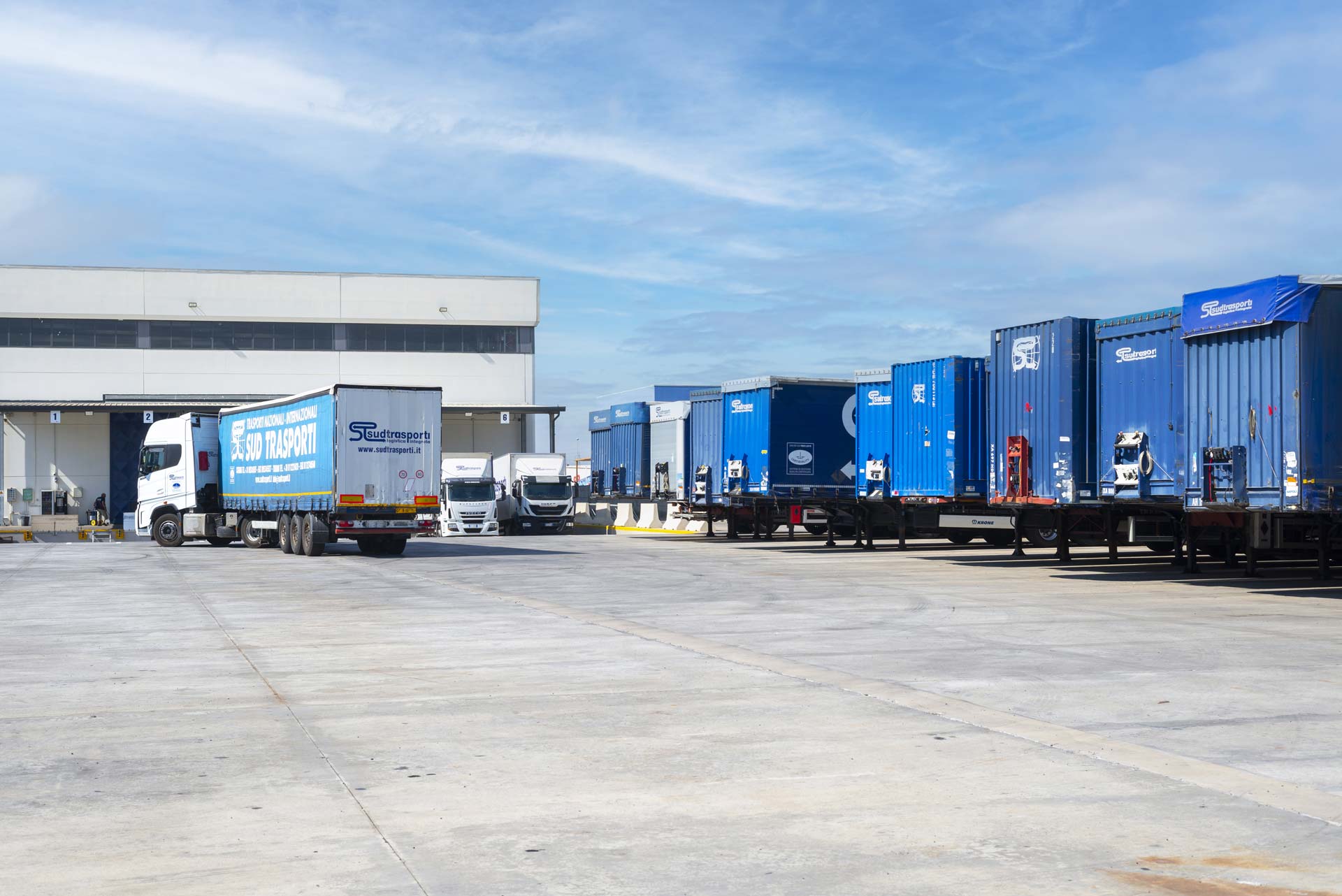 Parco mezzi e Officina - Sud Trasporti